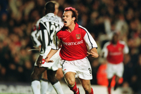 Nhung ngay thang Arsenal hoa mong cua Freddie Ljungberg