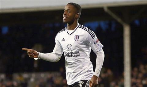 Fulham gia hạn hợp đồng với Ryan Sessegnon hình ảnh