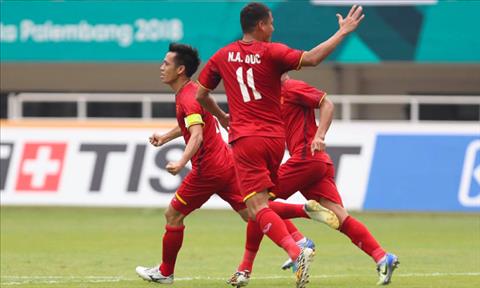 Bóng đá Việt Nam: Sau đỉnh cao châu lục là nỗi khó khăn tại ao làng