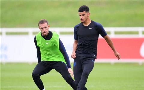 Klopp dùng Kane để nhắc nhở sao trẻ Liverpool