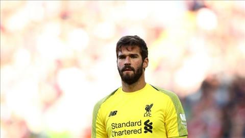 Bộ ba người Brazil báo tin mừng cho HLV Klopp