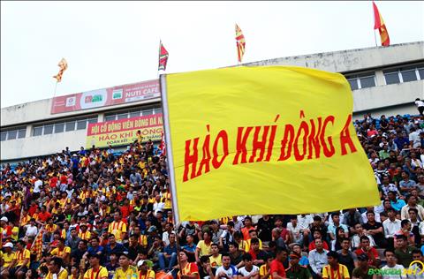 Kỷ lục khán giả sân Thiên Trường Vé xem Nam Định vs HAGL bắt đầu sốt  hình ảnh