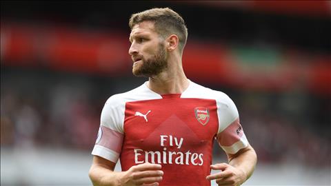 Trung vệ Mustafi đối diện án phạt sau màn ăn mừng trước Cardiff hình ảnh