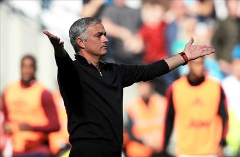 HLV Mourinho muốn được sa thải khỏi Man United hình ảnh