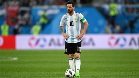Messi khóc như một đứa trẻ sau thất bại