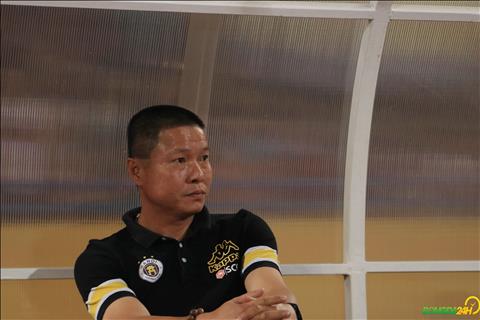 HLV Chu Dinh Nghiem tiet lo muc tieu cua Ha Noi la Cup QG 2018.