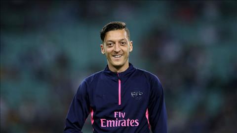 Mesut Ozil là một cầu thủ lớn nhưng...