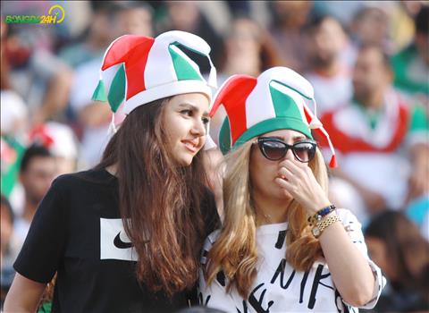 Iran cho phép phụ nữ vào sân tại vòng loại World Cup 2022 hình ảnh