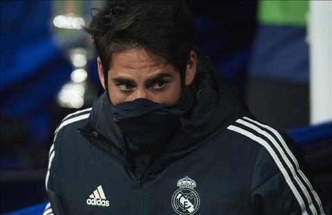 Isco lên tiếng trách móc HLV Solari