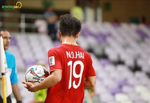 Quang Hải góp mặt trong ĐHTB lượt cuối vòng bảng Asian Cup 2019 hình ảnh