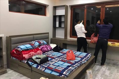 Trở về từ Asian Cup, Hà Đức Chinh xây nhà khang trang cho mẹ