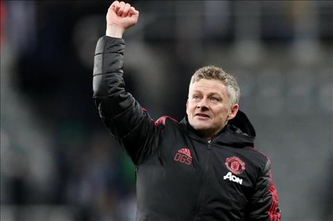 HLV Solskjaer tiết lộ kế hoạch mua sắm của MU vào tháng 1