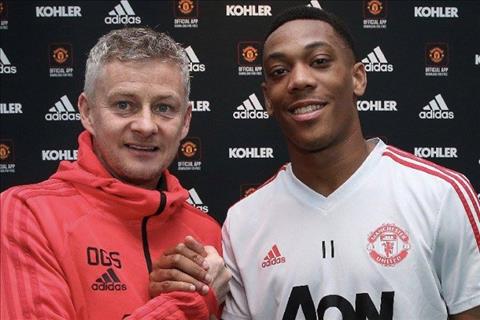 Lý do nào khiến Anthony Martial gia hạn hợp đồng với MU hình ảnh