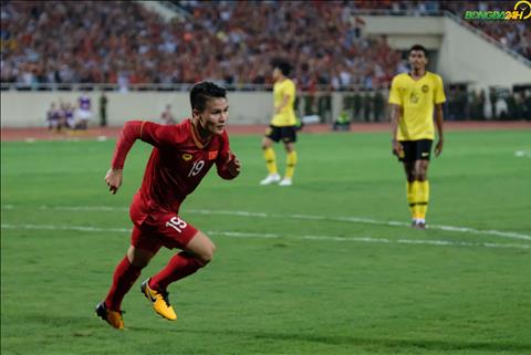 Quang Hải nằm trong tầm ngắm của nhiều CLB Nhật