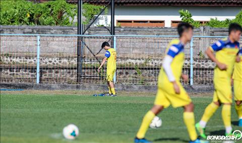 Tuan Anh lang le tap luyen mot minh trong chieu ngay 13/10.