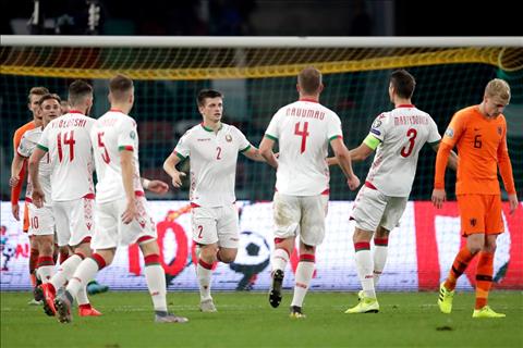 Belarus 1-2 Hà Lan Thắng nhọc hơn dự kiến, Oranje giữ vững ngôi đầu bảng C hình ảnh 4