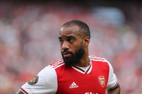 Arsenal nói về chấn thương của tiền đạo Lacazette hình ảnh