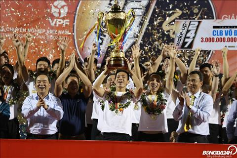 Sau man nang cup tren SVD Cua Ong, Ha Noi FC du kien se co buoi ruoc cup tai Thu do vao ngay 1/11.