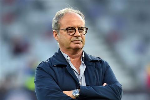 Ân nhân Mbappe tự ứng cử trở thành nhân vật lịch sử của MU