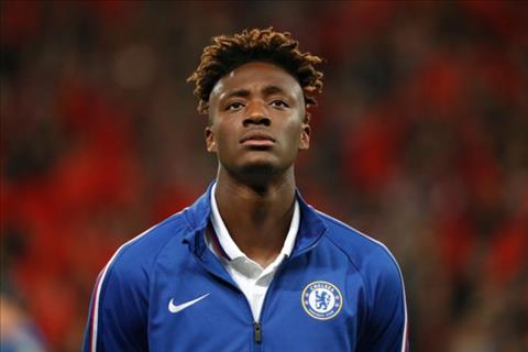 Chelsea quyết định tương lai tiền đạo Abraham