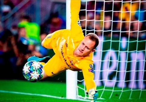 Barca mất thủ môn số 1 ở derby Catalonia