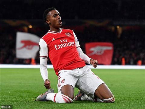 Arsenal 4-0 Standard Liege Lứa sao trẻ tỏa sáng, Pháo thủ tiếp tục thắng lớn ở Europa League hình ảnh 3