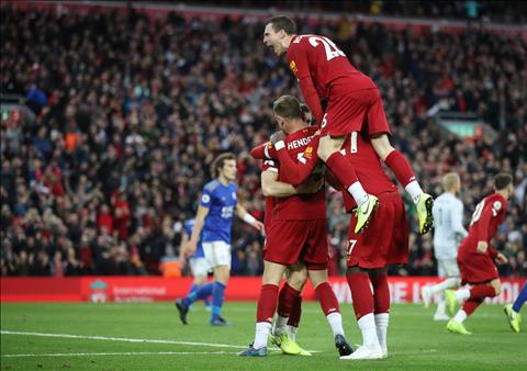 Liverpool 2-1 Leicester Thắng kịch tính, Klopp vẫn tức giận vì Salah hình ảnh