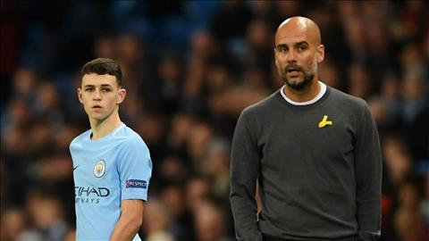 Bị Guardiola rẻ rúng, sao trẻ Man City vẫn hết mực yêu thương