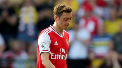 Bạn thân khẳng định tiền vệ Ozil không hạnh phúc ở Arsenal hình ảnh