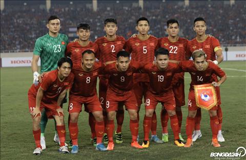 Việt Nam 1-0 UAE (KT) Thắng nhờ siêu phẩm của Tiến Linh, Việt Nam vươn lên dẫn đầu bảng G vòng loại World Cup 2022 hình ảnh 2
