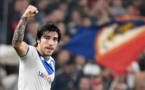 Pirlo ca ngợi mục tiêu Liverpool và MU hay nhất Serie A