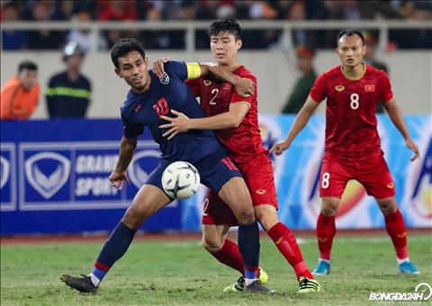 Duy Mạnh nhận lời khen ấm lòng từ người thầy cũ Miura