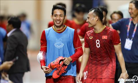 Sau tran dau, Do Hung Dung phai chuom da o cang tay. Tien ve nay truoc do da bi dau o tay nhung van co gang thi dau tai vong loai World Cup 2022.