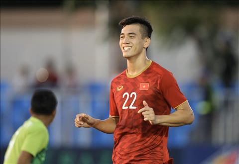 World Cup 2022 Nguyễn Tiến Linh tạo khác biệt trên đất UAE  Bóng đá   Vietnam VietnamPlus