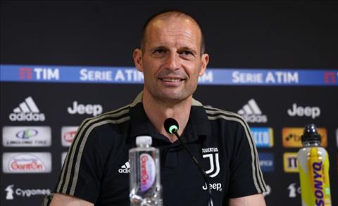 Điểm tin bóng đá tối 30/11: Thực hư chuyện Allegri đồng ý dẫn dắt MU thay Solskjaer?