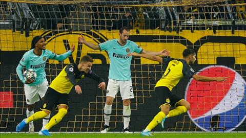 Dortmund 3-2 Inter Milan: Chiến thắng ngược kinh điển