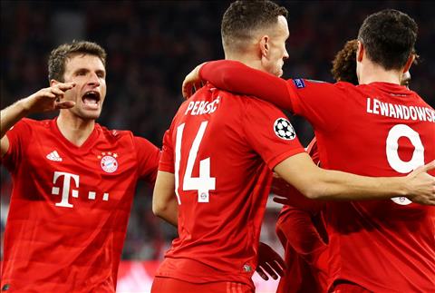 Bayern Munich 2-0 Olympiacos: Chiến thắng nhẹ đưa Hùm xám bay vào vòng 1/8
