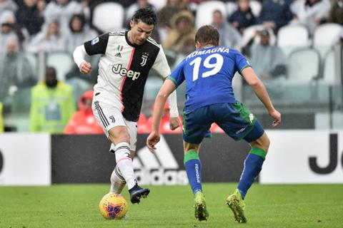 Juventus 2-2 Sassuolo Ronaldo sửa chữa sai lầm của đồng đội phía dưới hình ảnh 2