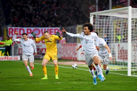 Freiburg 1-3 Bayern Munich Sao vô danh lập công, Hùm xám thắng hú vía hình ảnh 3