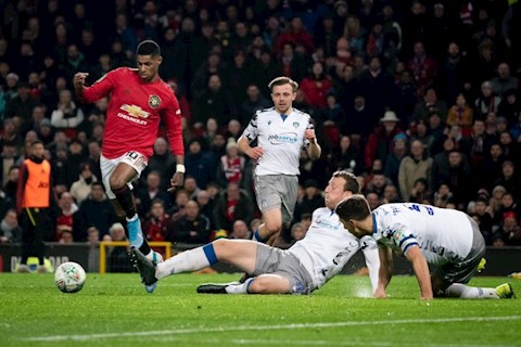 Thấy gì sau trận MU 3-0 Colchester hình ảnh 2