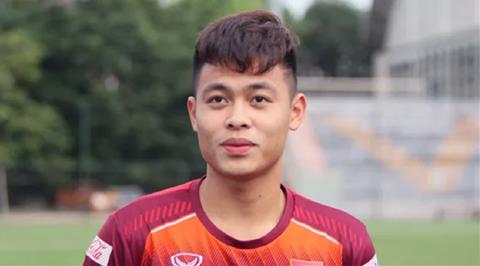 Đức Chiến sẽ đá chính, thay thế cho Tấn Sinh bị chấn thương Duc Chien se da chinh, thay the cho Tan Sinh bi chan thuong