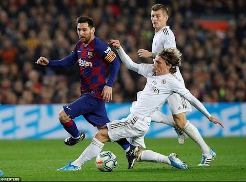 Barca vs Real hòa bế tắc ở El Clasico Vô địch Champions League hình ảnh