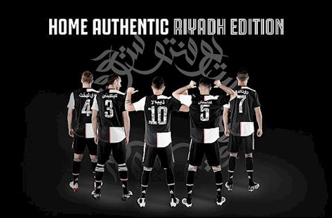 Ronaldo trình làng áo đấu Juventus cực độc ở Siêu Cúp Italia