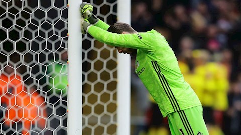 Mắc sai lầm tai hại, thủ môn De Gea vẫn được Solskjaer bảo vệ hình ảnh