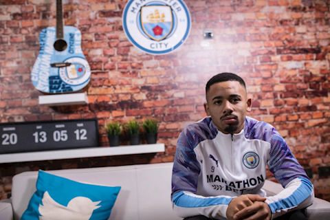 Jesus nhắn nhủ: Aguero đã già, bây giờ là thời của tôi