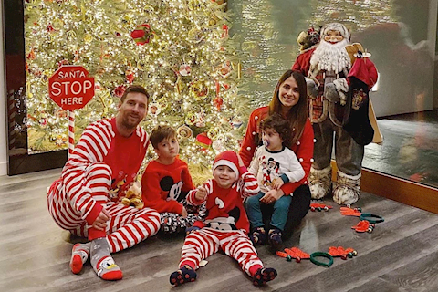 Dàn sao bóng đá vui vẻ đón Giáng sinh, nhưng không ai đỉnh bằng Lingard