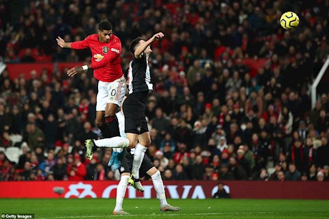 MU 4-1 Newcastle Khi Quỷ Đỏ đã tìm lại được sở trường hình ảnh 2