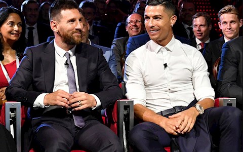Không phải Ronaldo hay Messi, VĐV kiếm được nhiều tiền nhất là ai?