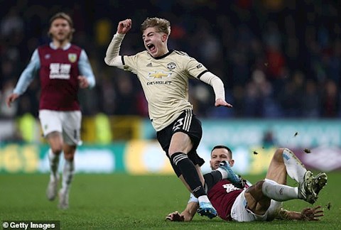 Thống kê Burnley vs MU: Hàng loạt kỷ lục ghi bàn ấn tượng