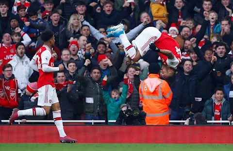 Chưa biết thắng, Arsenal của Arteta vẫn được khen tới tấp